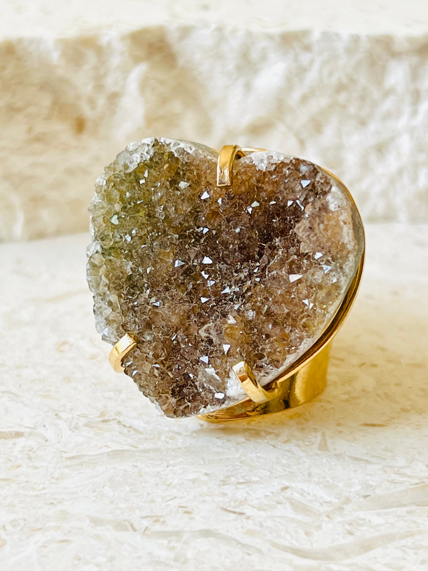 Quartz cuff ring
