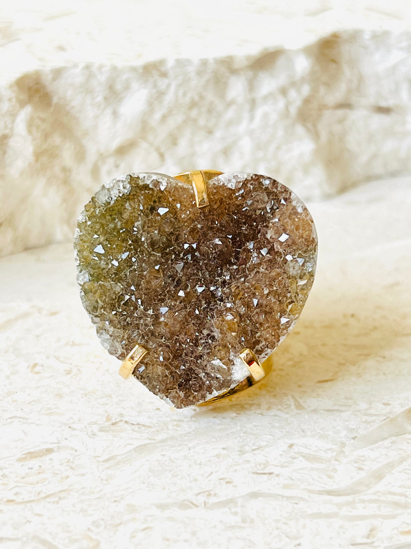 Quartz cuff ring