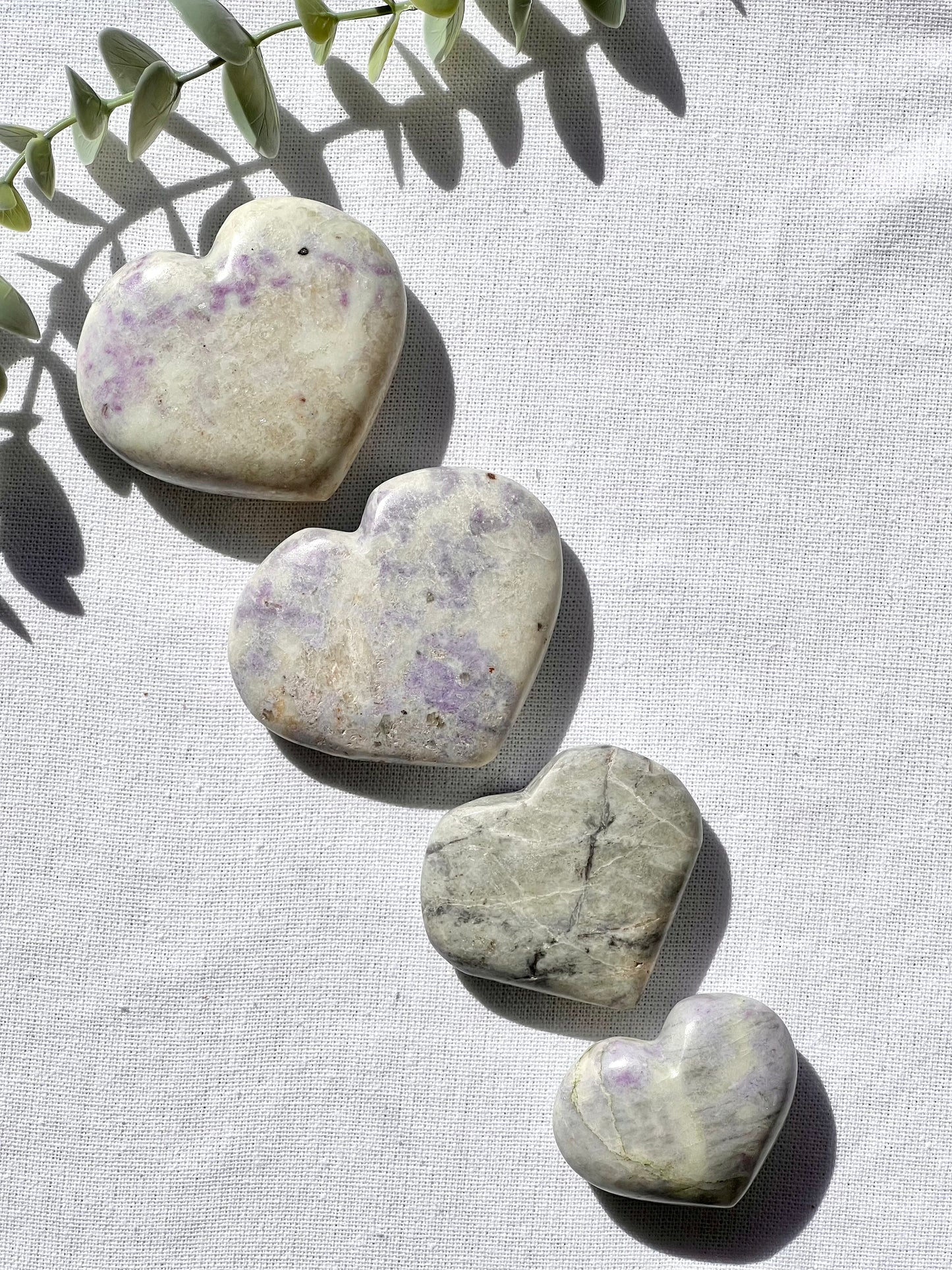 Hackmanite Heart - Zoee Crystals