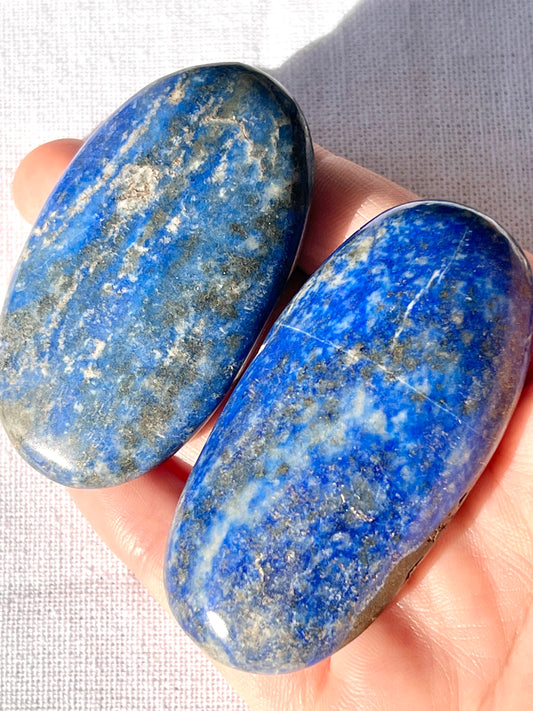 Lapis Lazuli Palmstone - Zoee Crystals