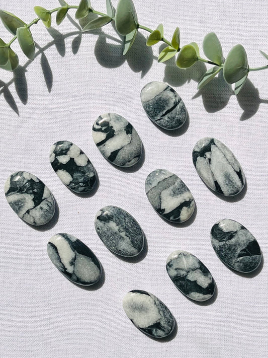 Shell Jasper Mini Palmstone - Zoee Crystals