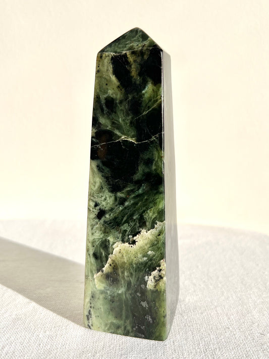 Dark Green Serpentine Tower - Zoee Crystals